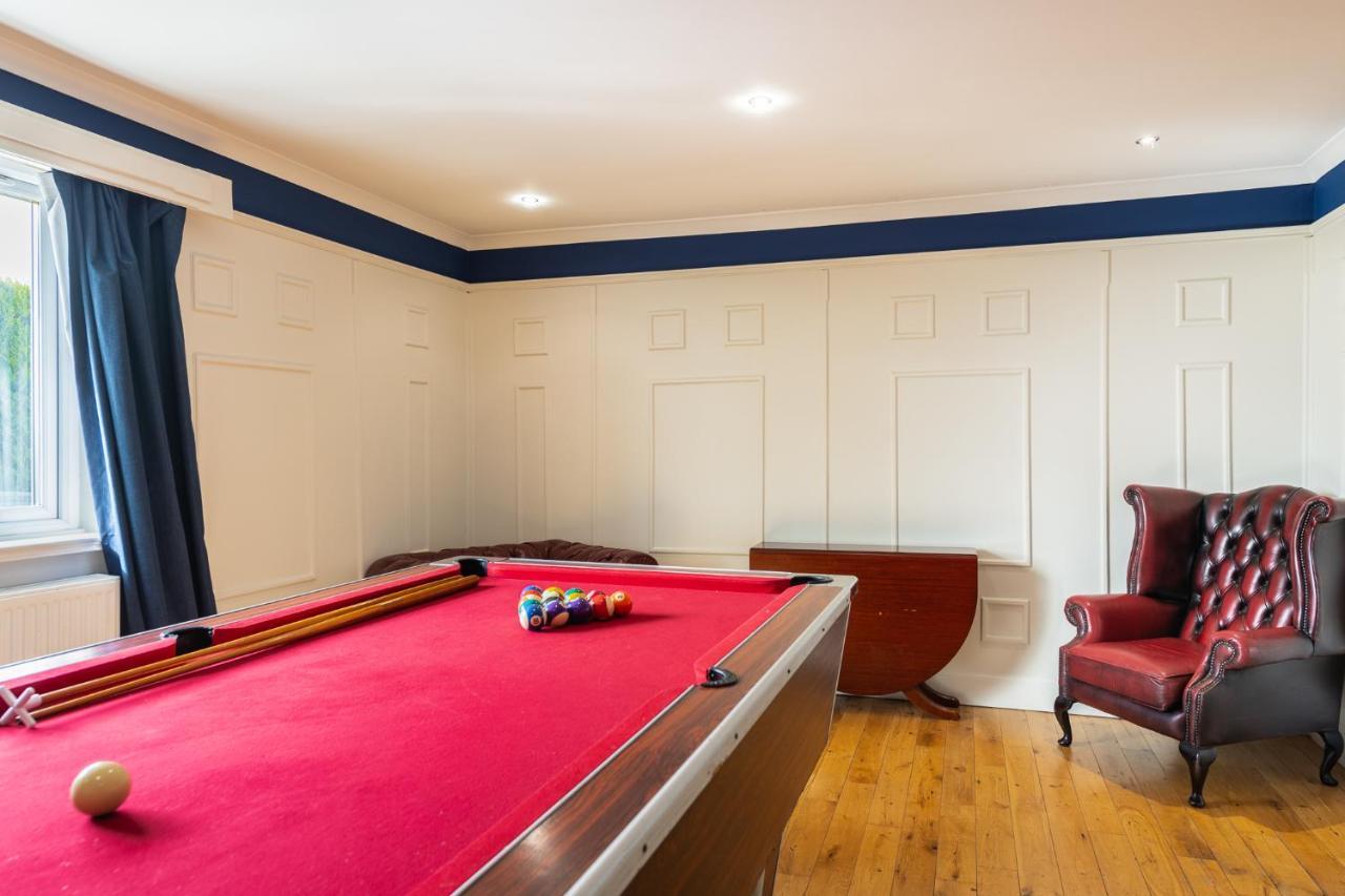Alton Villa, Sleeps 12, Great For Families, Undercover Hotub & Games Room Newmilns Exterior foto